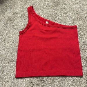 One shoulder tank top!